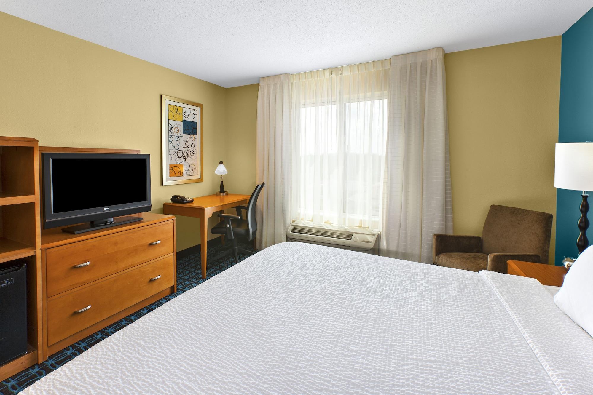 Fairfield Inn & Suites Louisville East Екстер'єр фото