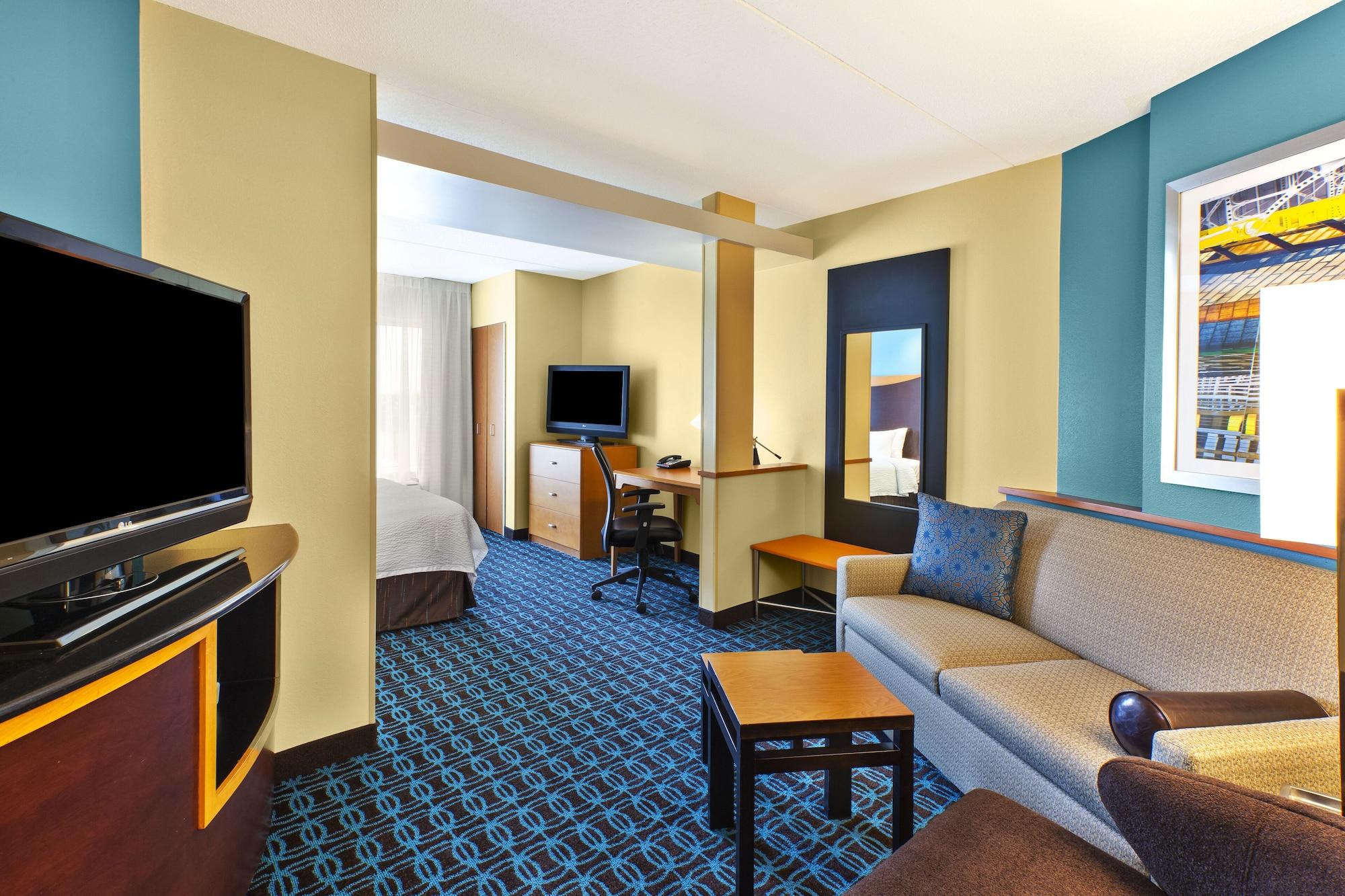 Fairfield Inn & Suites Louisville East Екстер'єр фото