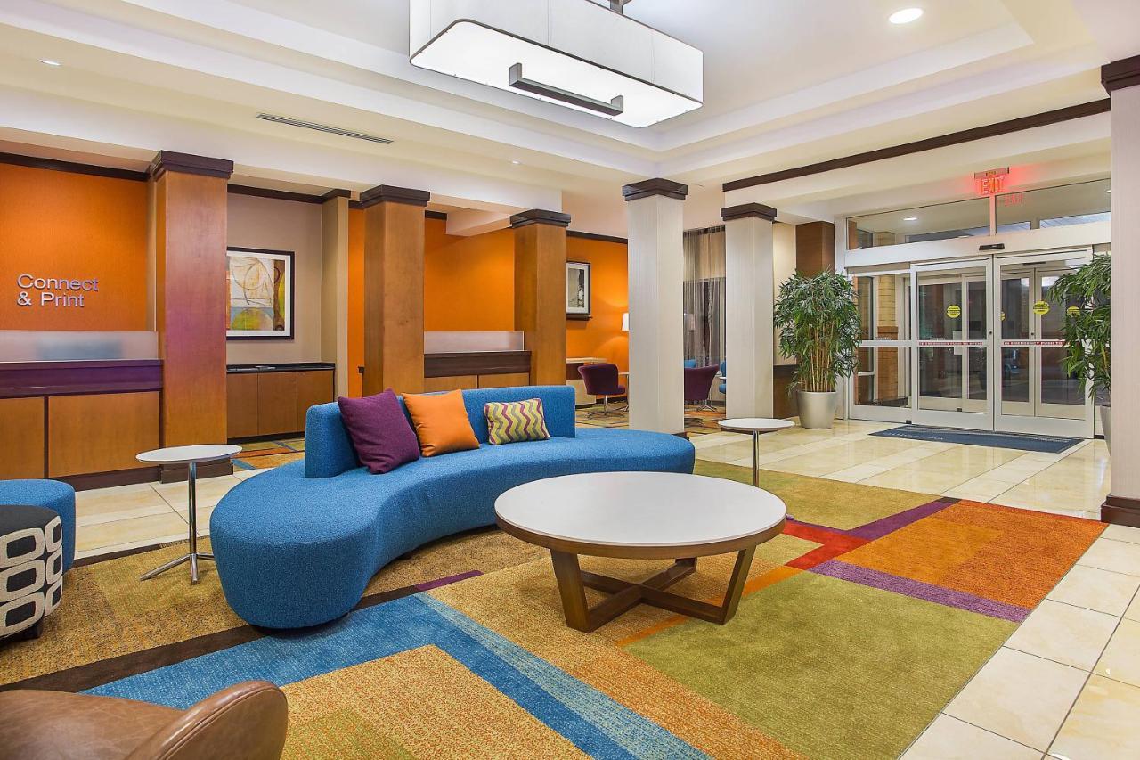 Fairfield Inn & Suites Louisville East Екстер'єр фото