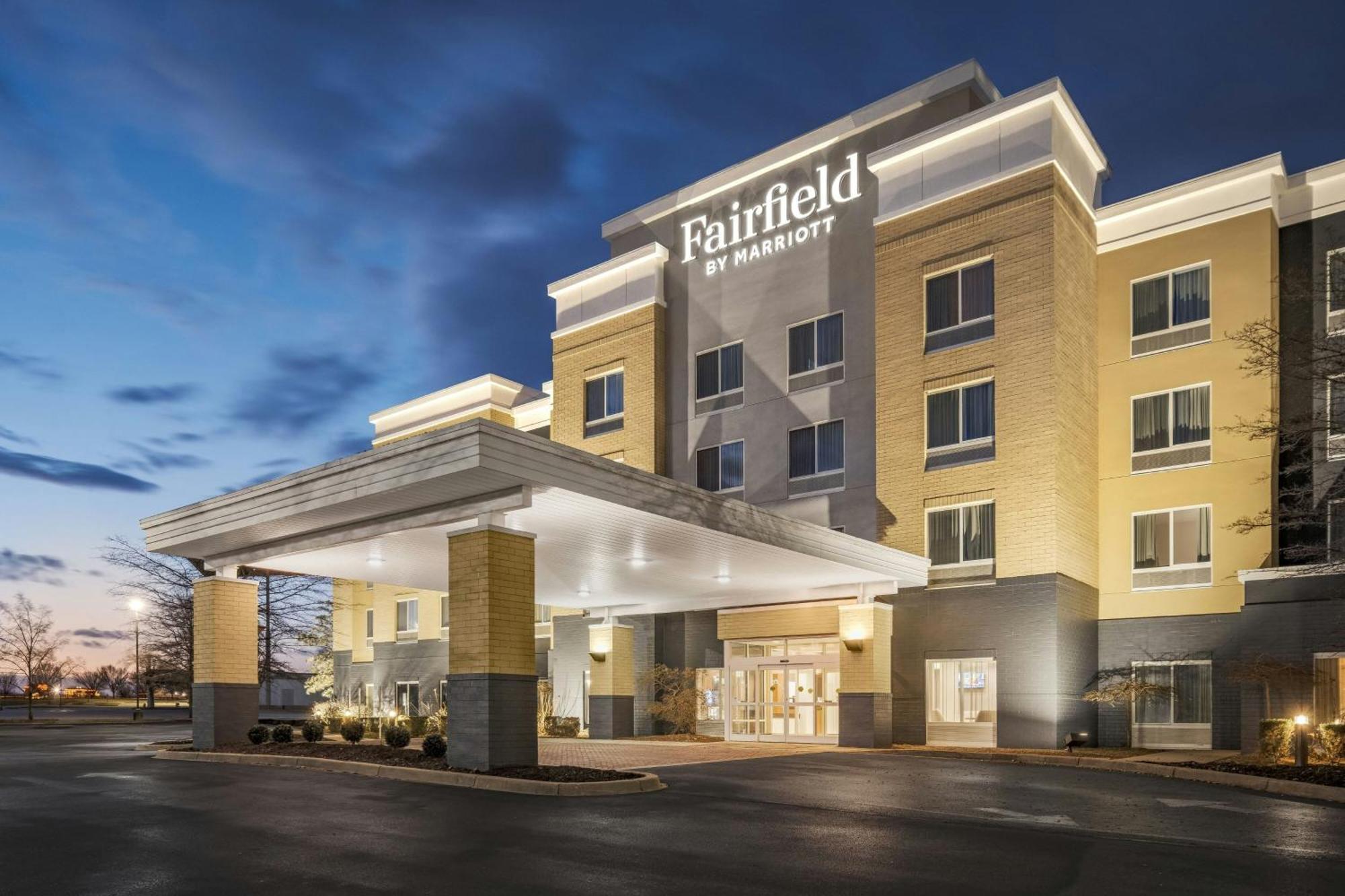 Fairfield Inn & Suites Louisville East Екстер'єр фото