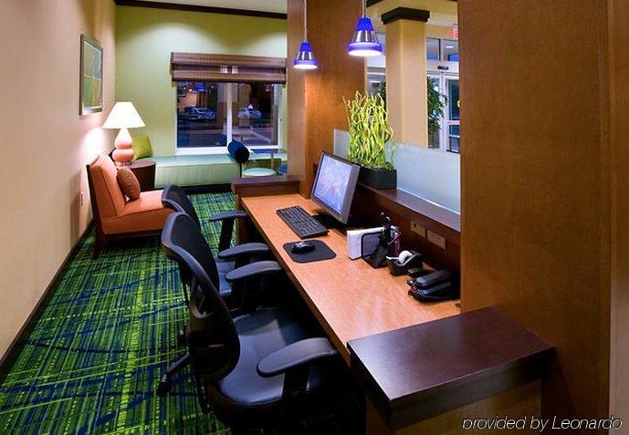 Fairfield Inn & Suites Louisville East Екстер'єр фото